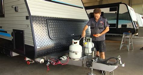 caravan repairs enoggera